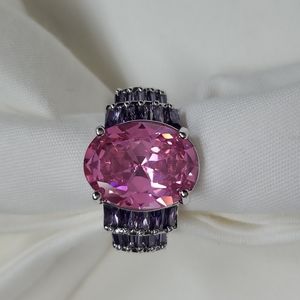 Cocktail ring